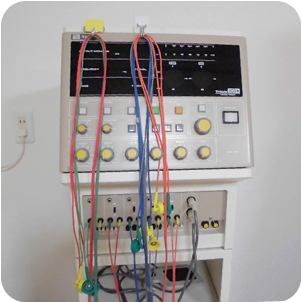干渉電流型低周波治療器　イメージ